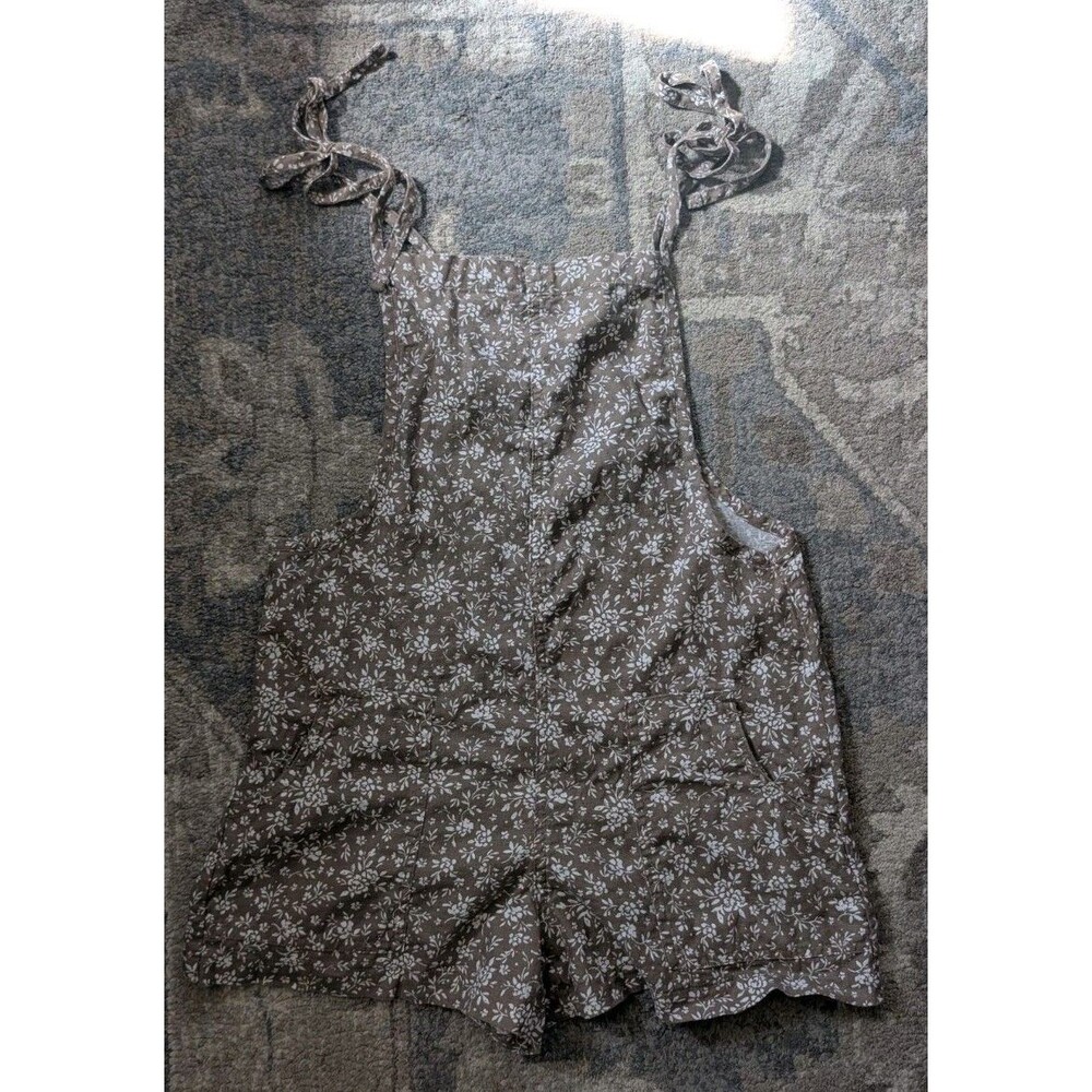 Vanilla Star Linen Women’s Overall Shorts Tie Closure Size XS Cottage Juniors